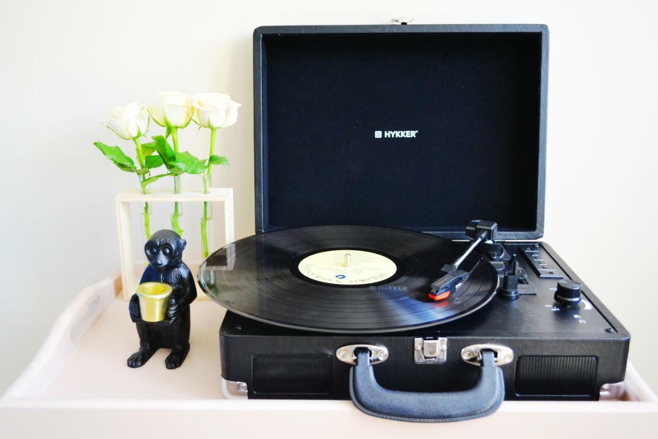 Vinyl Apartment Old Town Kraków Eksteriør billede